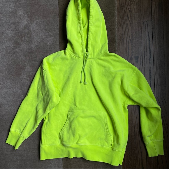 Aritzia Boyfriend Hoodie - Picture 4 of 6